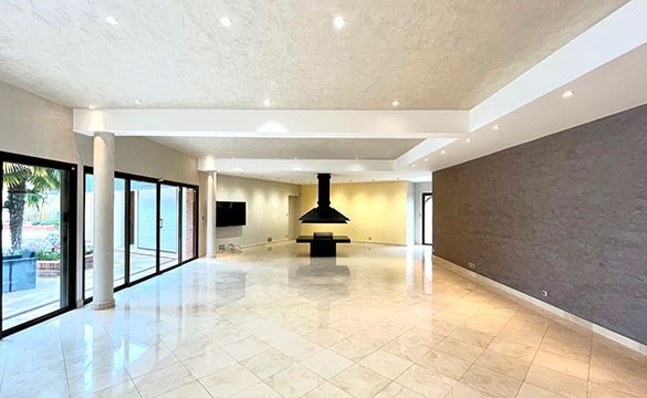 Visuel de couverture du projet La Majestueuse